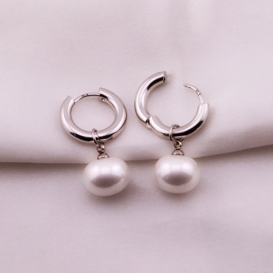 Aretes Candonga con Perla en Acero Inoxidable – Dorado PVD y Plateado