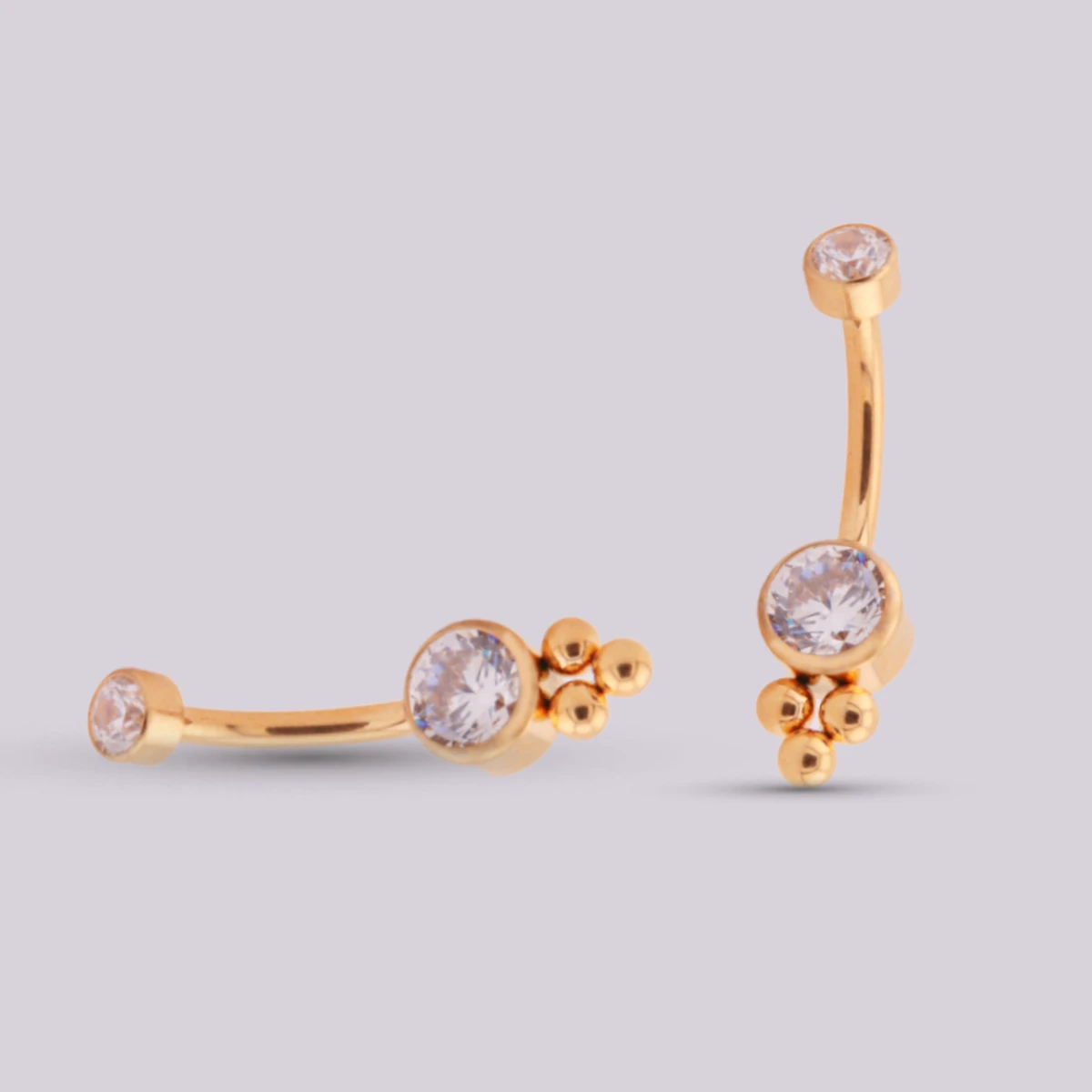 Piercing de Ombligo Trinity en Titanio – Dorado