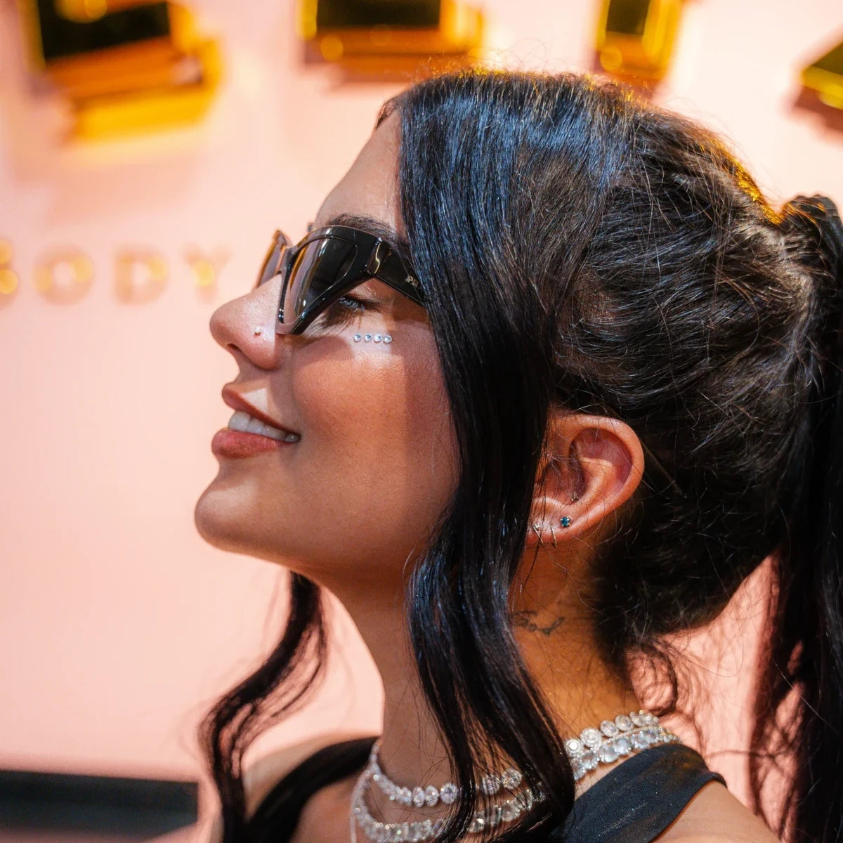 Nostril Espiral en Oro 18K con Diamante Natural