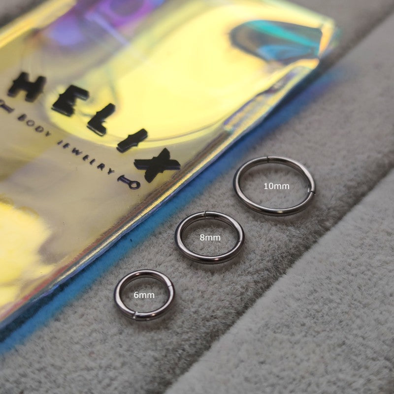 Aro Clicker Básico en Titanio – Plateado